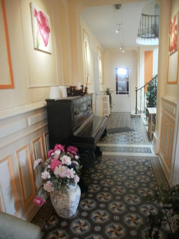 Le Jardin Des Lys Bed & Breakfast Gemmelaincourt Екстериор снимка