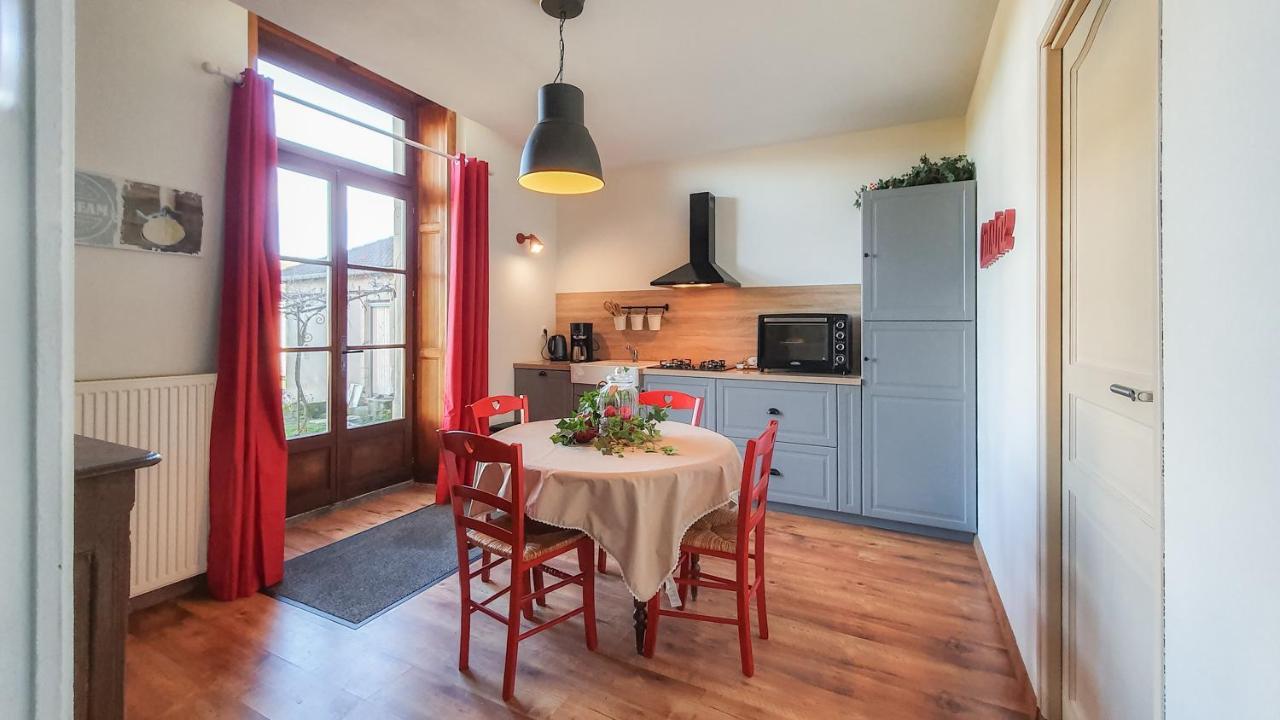 Le Jardin Des Lys Bed & Breakfast Gemmelaincourt Екстериор снимка